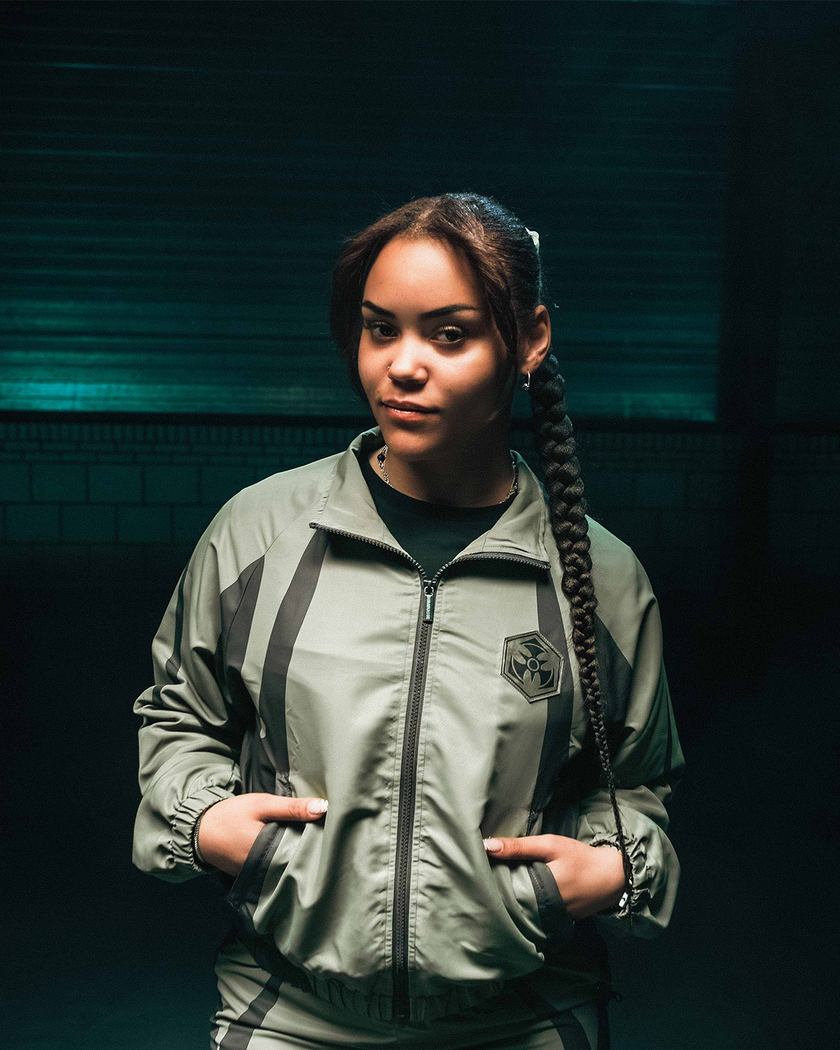 41. Track Jacket Utility Green cropped fit