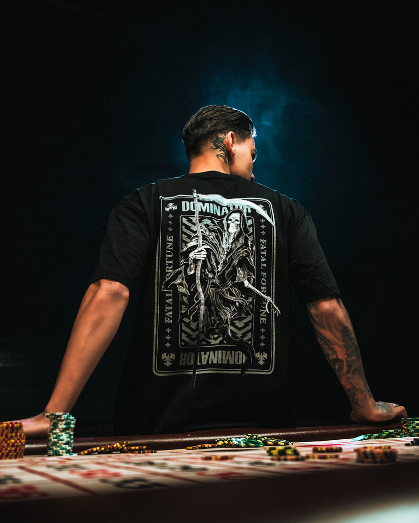 04. T-shirt Card Artwork black
